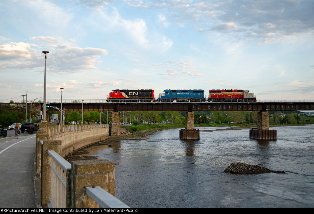 IANR locomotive trailing on L559